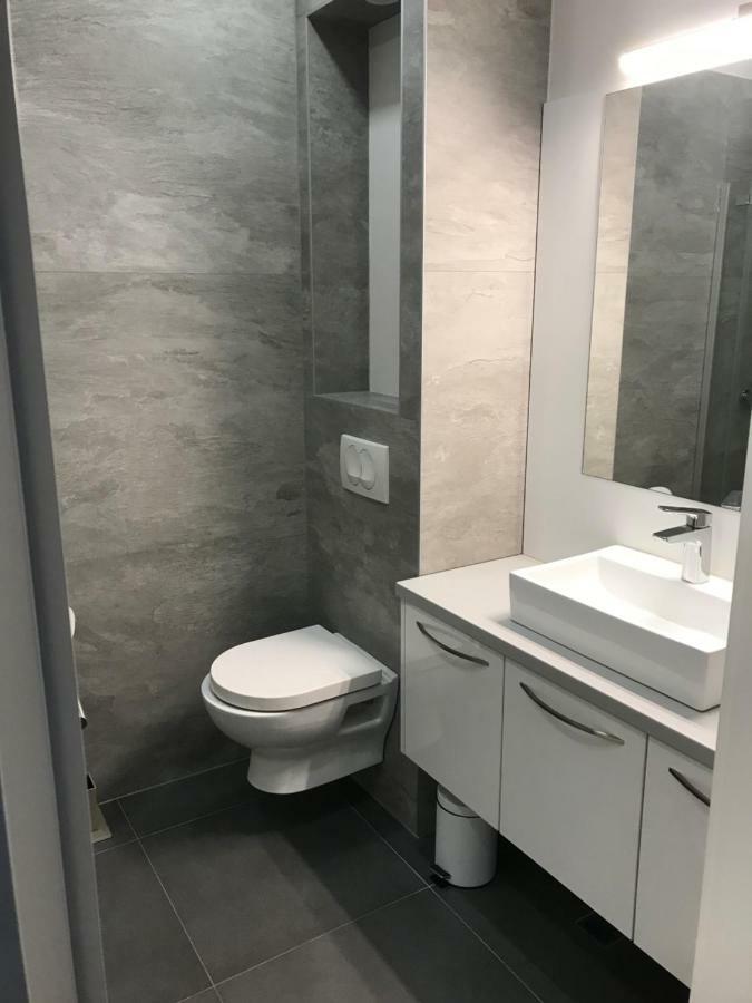 Modern New Apartment In Makarska Exterior photo